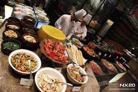 Reasonably priced lunch buffet .